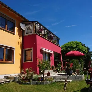Am Rosengarten Neuhaus an der Pegnitz