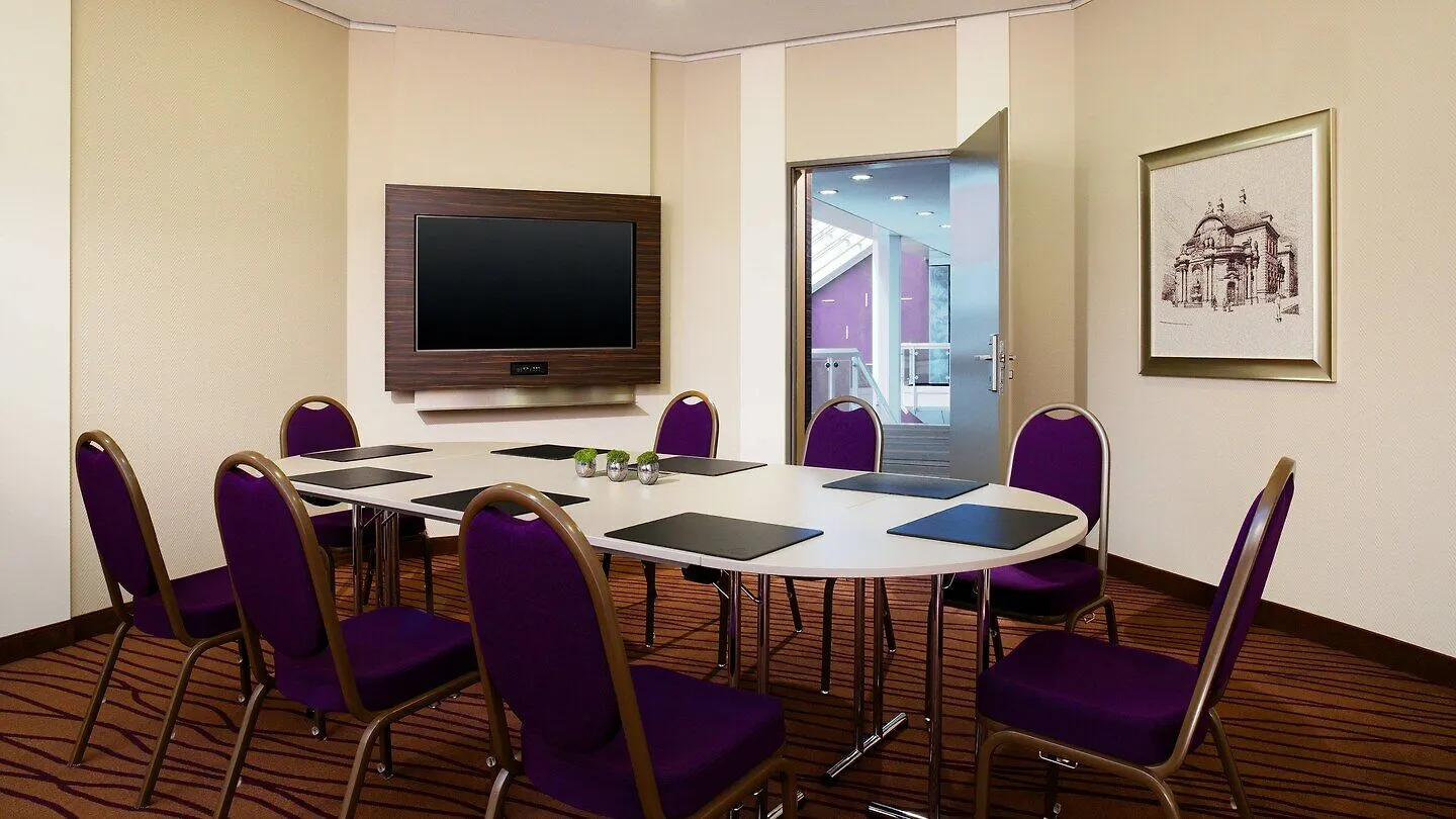 Sheraton München Arabellapark Hotel 4*, Münih Almanya