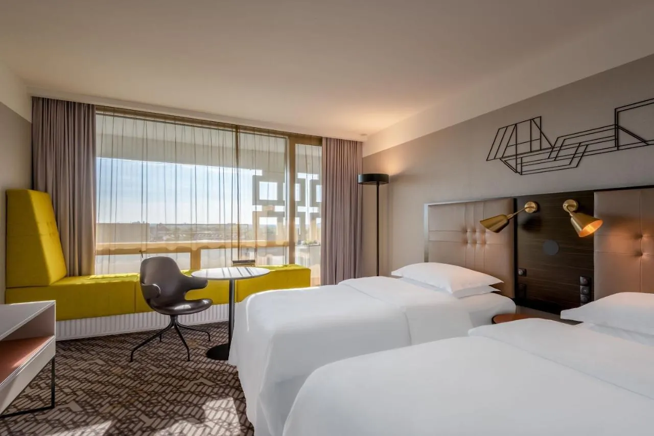Four Points By Sheraton Munich Arabellapark מלון