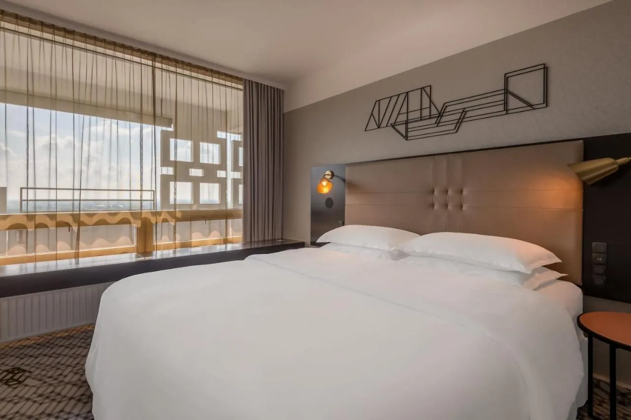 **** מלון Four Points By Sheraton Munich Arabellapark גרמניה