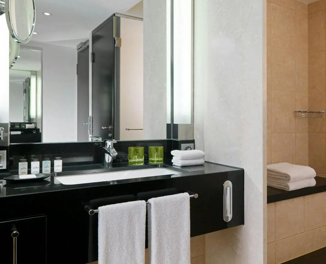 Four Points By Sheraton Munich Arabellapark מלון